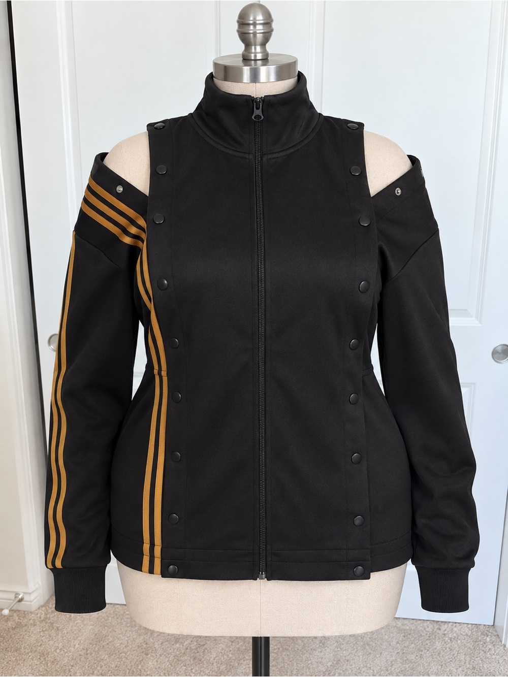 Adidas X Ivy Park Unisex Convertible Oversized Jacket
